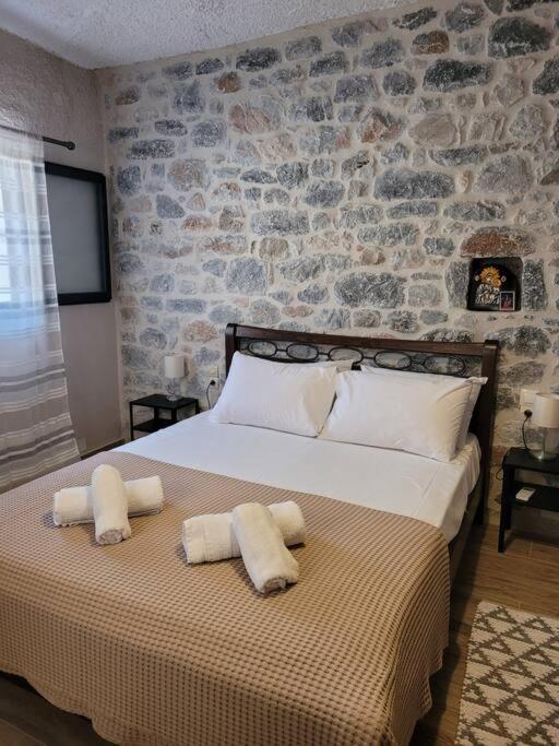 Filia'S House Villa อาเรโอโปลิส ภายนอก รูปภาพ